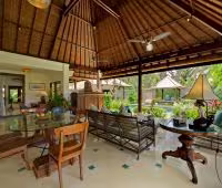 Villa Kedidi, Wohn-und Esszimmer